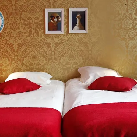 Rivoli Cinema Hostel *