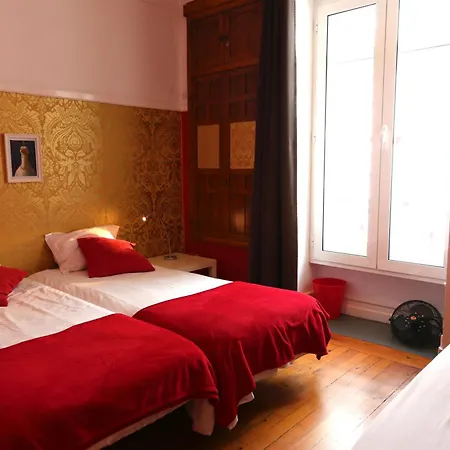 Rivoli Cinema Hostel Porto