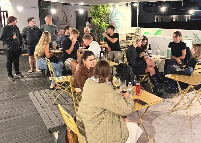 Hostal Rivoli Cinema Oporto